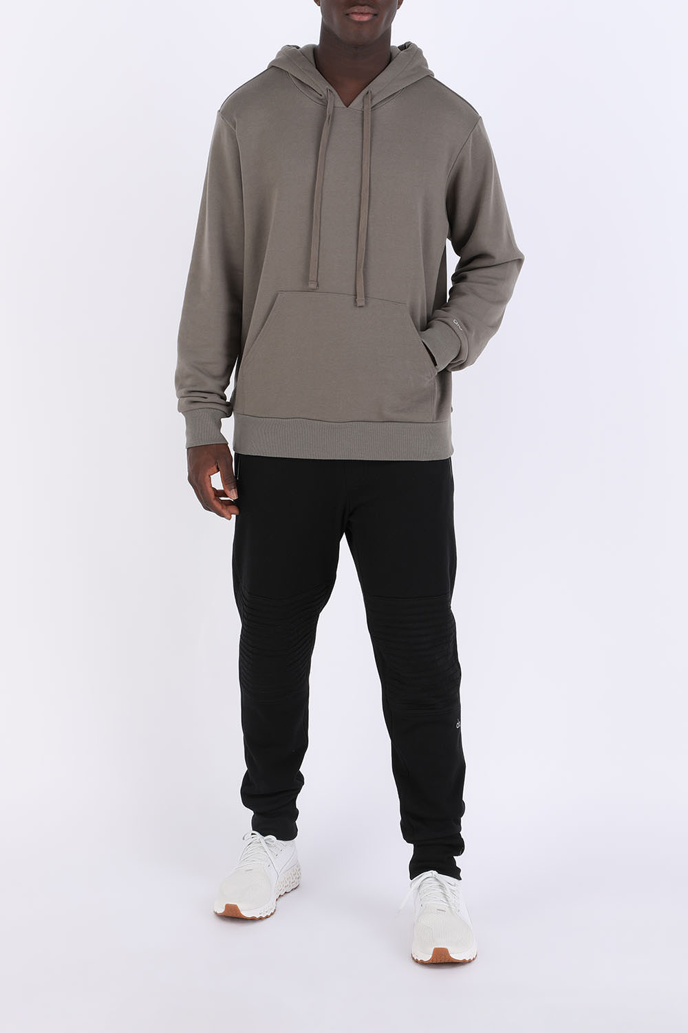 סווטשירט קפפוצ'ון עם לוגו